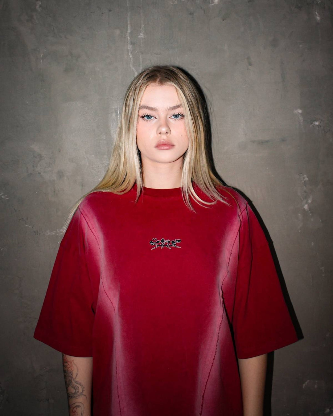 Red "Thorns Tee"